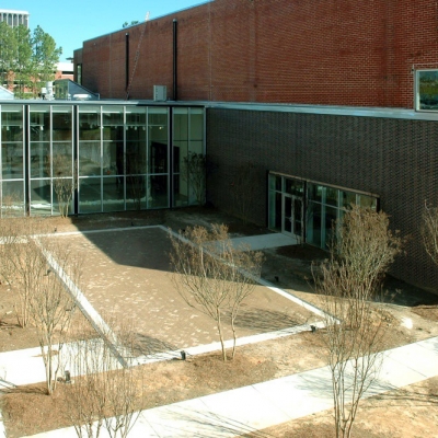 Columbus State University Corn Center for the Visual Arts courtyard